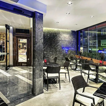 Mercure Bomonti 5*