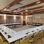 Mercure Bomonti 5*