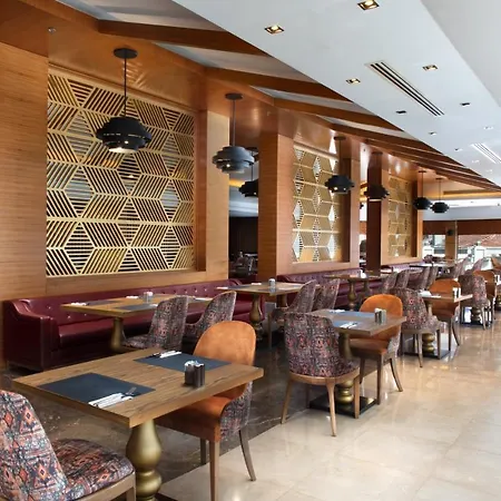Mercure Bomonti 5* Istambul