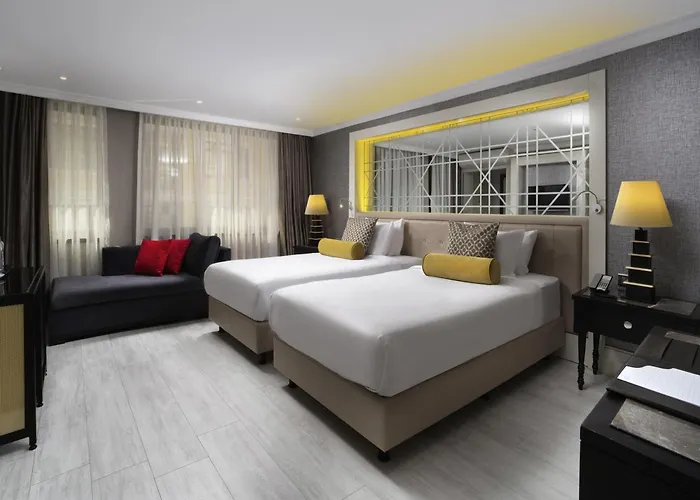 Mercure Bomonti Hotel 5*