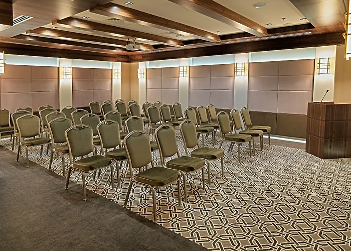 Hotel Mercure Bomonti 5*